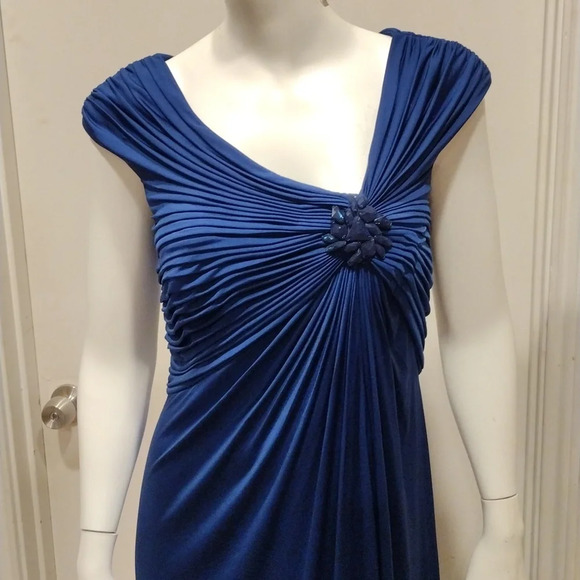 Tadashi Shoji Royal Blue Goddess Style Formal Event Dress M-Ruched Bodice-Prom - Picture 2 of 11
